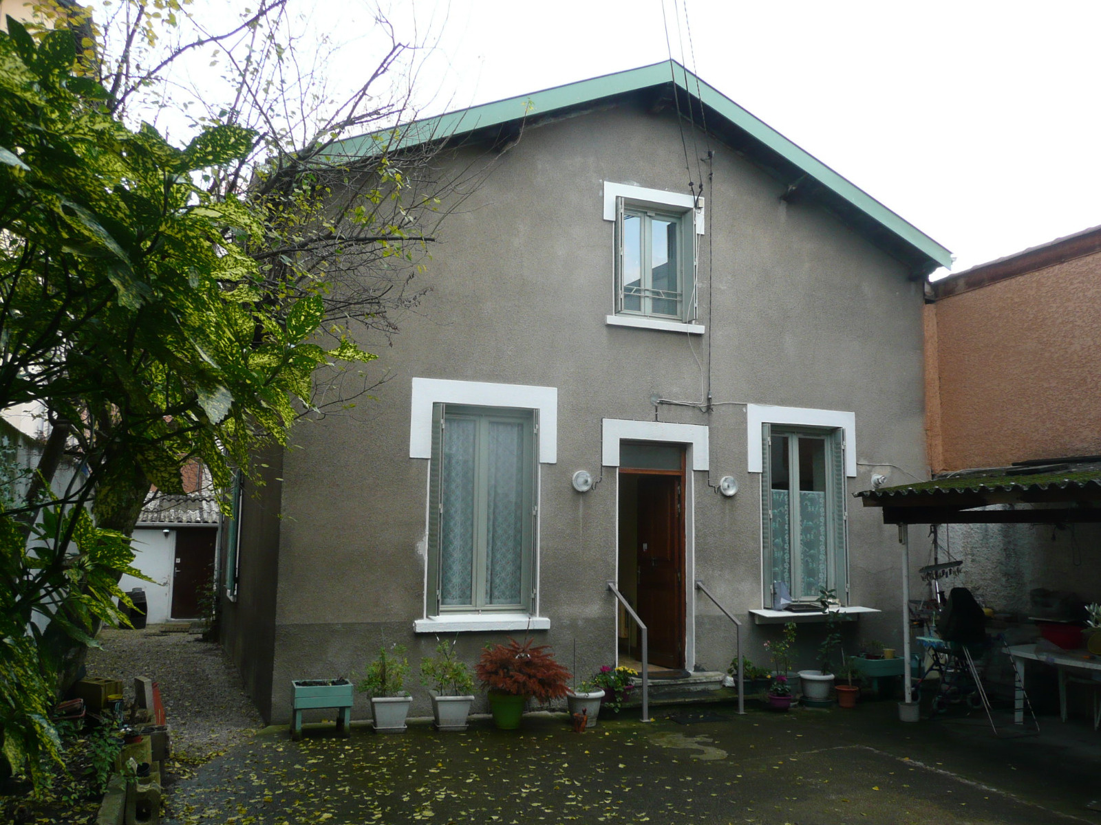 Offres de location Maison Villeurbanne (69100)